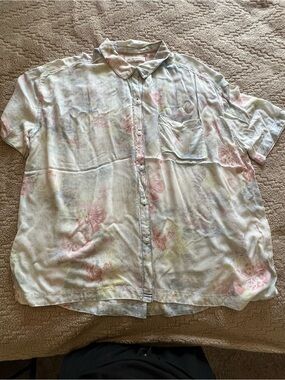 We The Free Pastel Floral Short-Sleeve Button-Down Shirt - Pink/Blue/Yellow